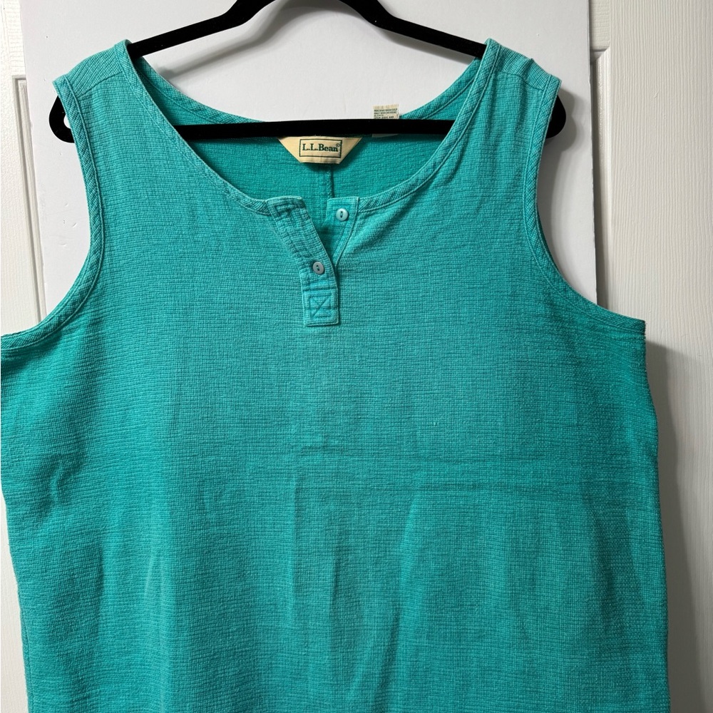 LL Bean, oversized tank, 20, aqua, boat neck w 2 button front, perfect condition - Picture 2 of 14